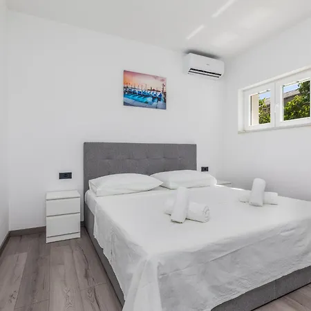 New Apartment Denis 2 Vodice Exterior photo